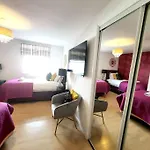 Beautiful Ocean Drive Apt-7 Beds